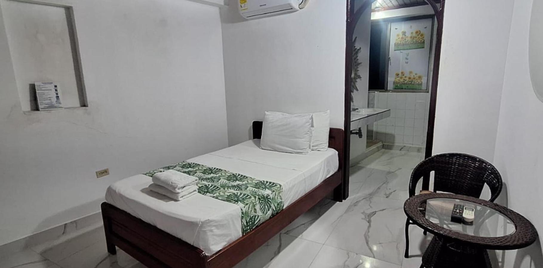 Hotel Yurupary Amazonas Летісія Екстер'єр фото